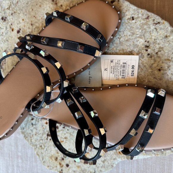 NWT Silver Studded & Black Flat 4 Strap Sandals Sz. 7.5 - Picture 1 of 3